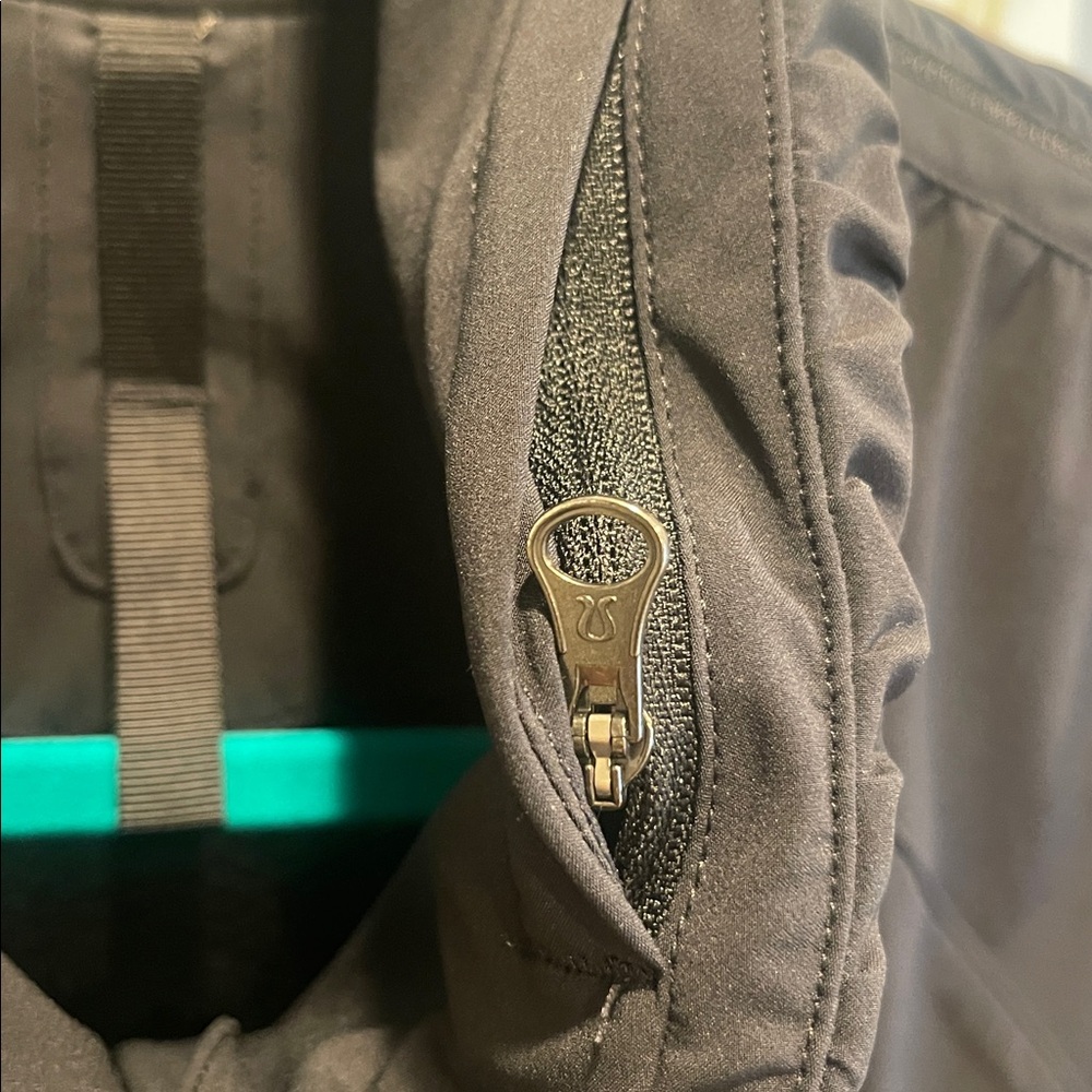 Black Athletic Jacket Size 4 - image 4